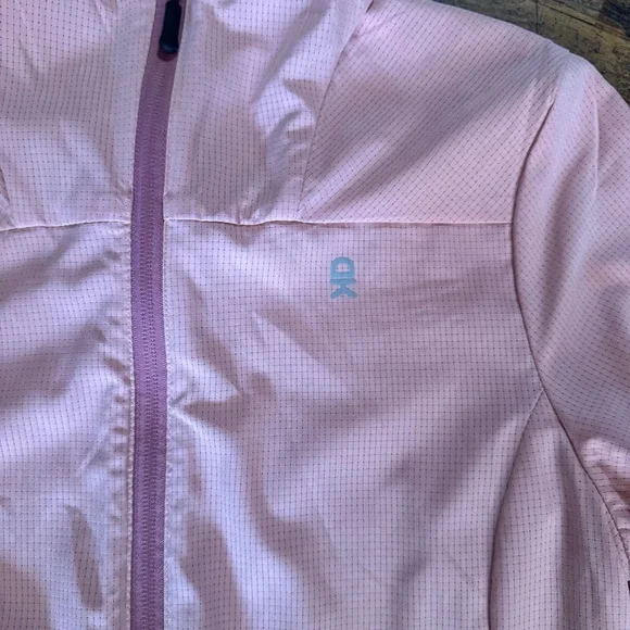 NWOT On Running Pink Utility Jacket - Picture 2 of 7